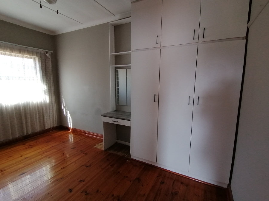 2 Bedroom Property for Sale in Forest Hill Eastern Cape